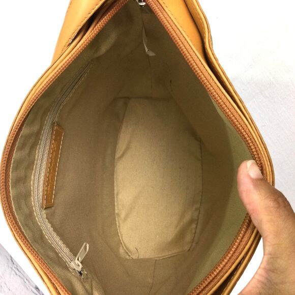 Berge Embossed Rose Leather Dark Wash Blue Denim Single Handle Bucket Handbag - Picture 10 of 16